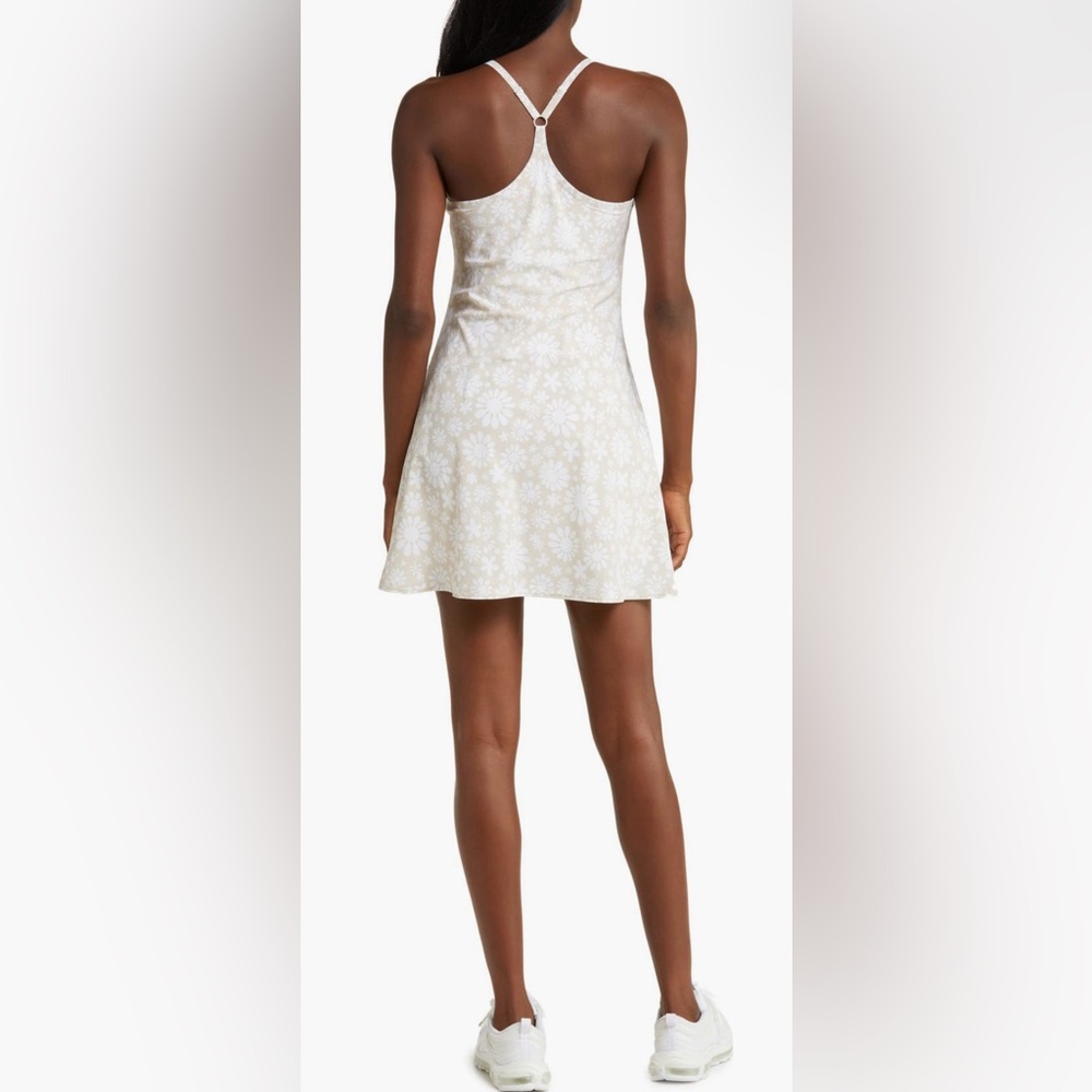 NWOT Outdoor Voices Exercise Dress Size XL (flaw) - Picture 3 of 10